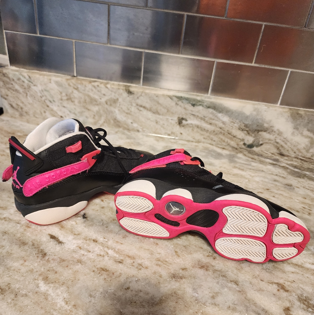 Jordans 4.5 Pink/Black